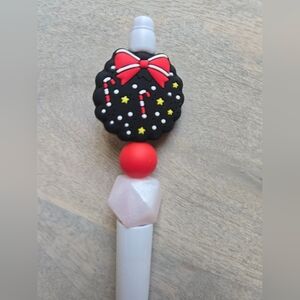 Handmade- Christmas Wreath Ink Pen